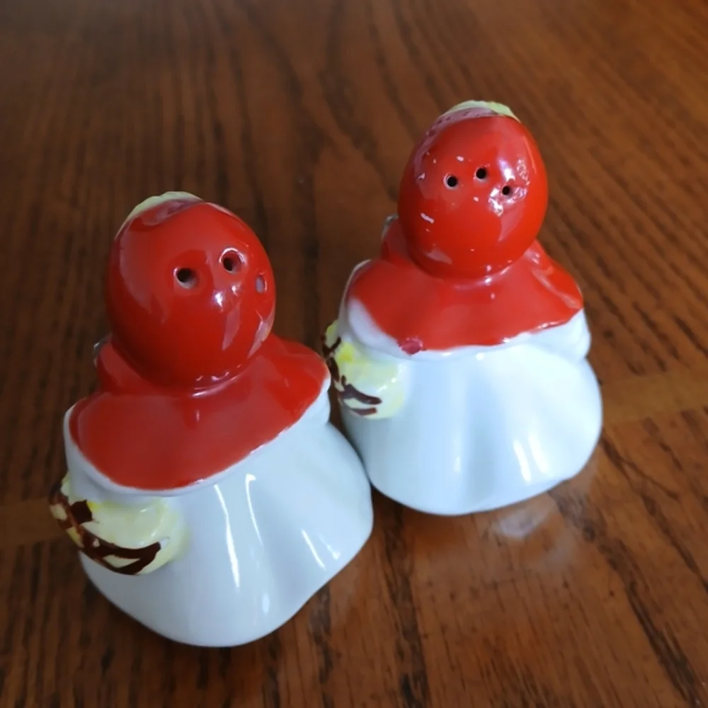 Red and‎ White Decorative Ceramic Accents